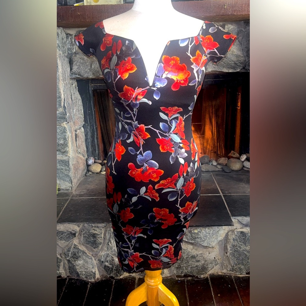 Sexy Bodycon Deep V dress will bring any man to his knees